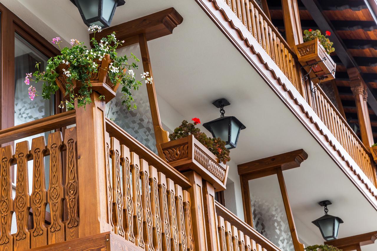 Hotel Compliment Tryavna Exterior foto