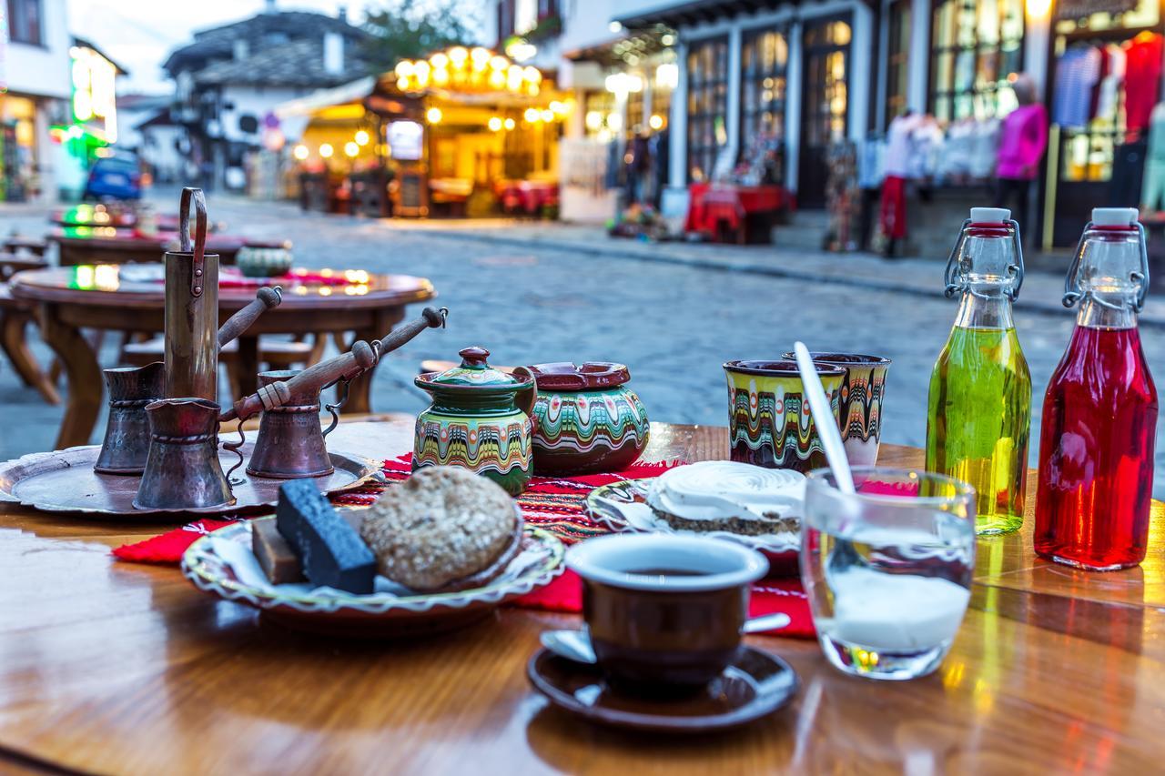 Hotel Compliment Tryavna Exterior foto